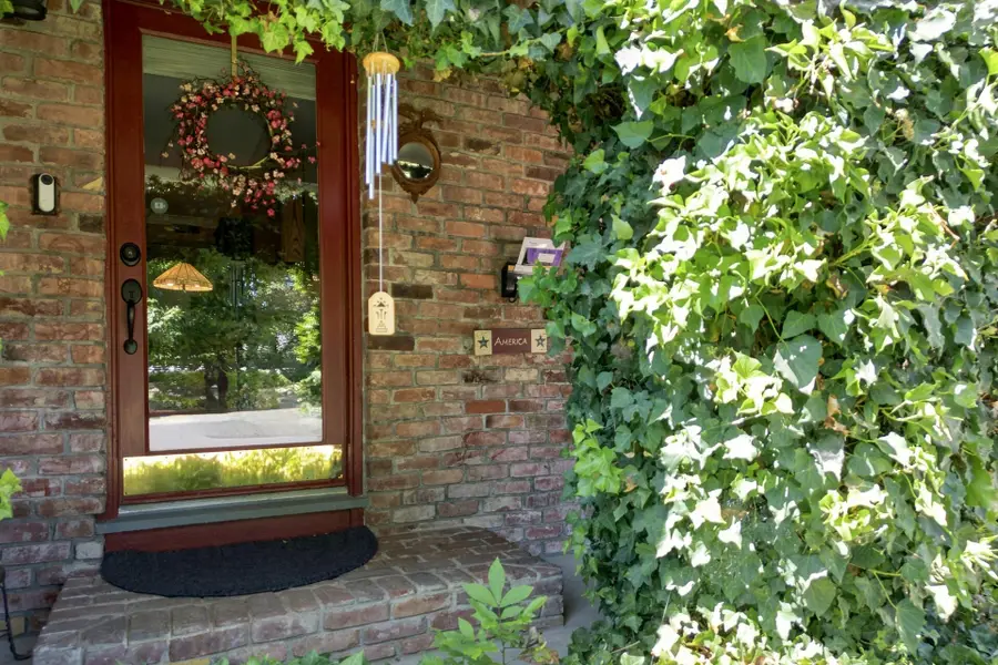 2908 Bay Street, Anderson, CA 96007 - #3