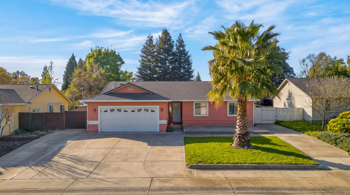 3360 Lawrence Road, Redding, CA 96002 - #1
