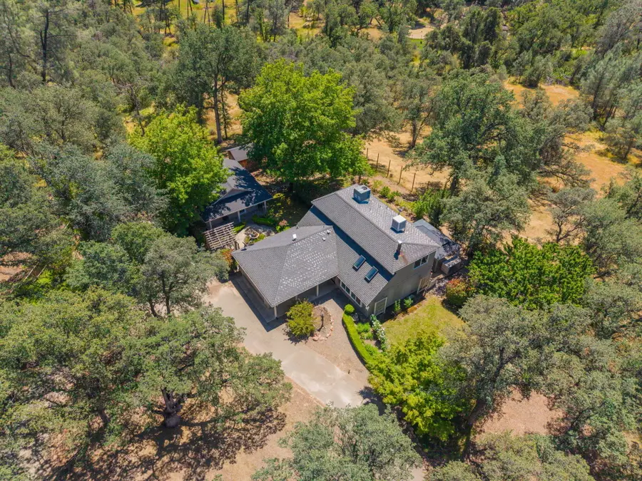 8090 Montgomery Circle, Redding, CA 96001 - #2