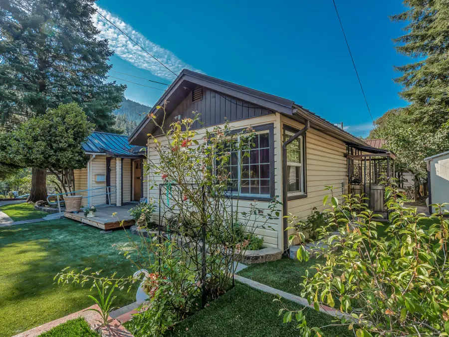 4104 Grover Street, Dunsmuir, CA 96025 - #3