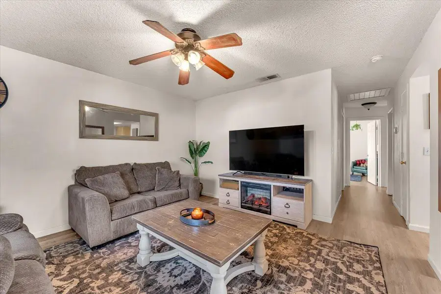 1234 Pershing Street, Redding, CA 96003 - Image #3