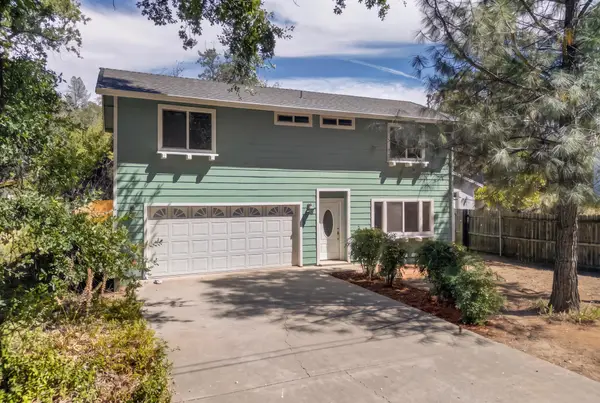 13709 Sacramento Street, Shasta Lake, CA 96019