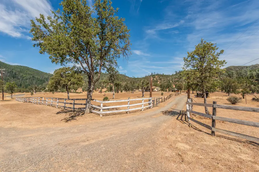 61 Blanchards Flat Road, Douglas City, CA 96024 - #2