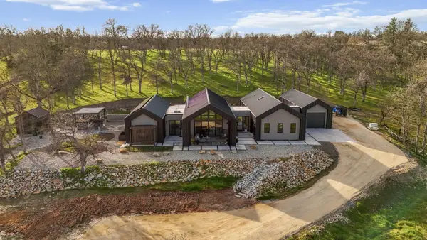 8202 Maynard Road, Palo Cedro, CA 96073