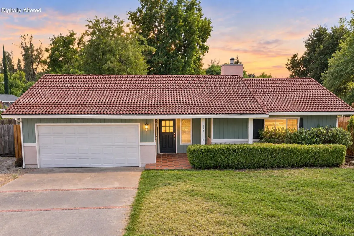 1437 Casa Vereda Way, Redding, CA 96003 - #1