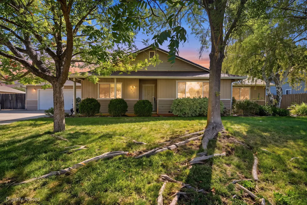 4615 Dandelion Drive, Redding, CA 96002 - #1