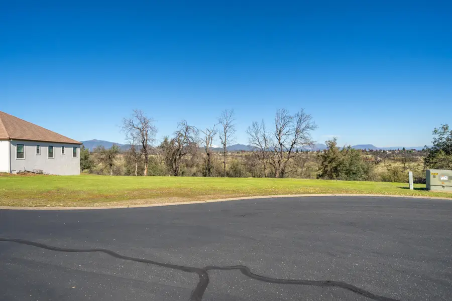 815 Santa Cruz Drive, Redding, CA 96003 - #3