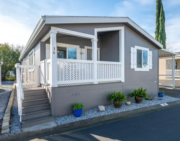 20350 Hole In One Drive, Redding, CA 96002