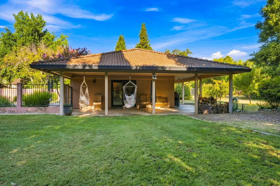 2890 Balaton Avenue, Redding, CA 96001 - #3