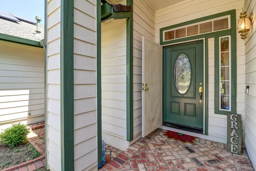 3097 Butterfly Lane, Shasta Lake, CA 96019 - #3