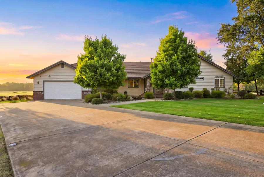 11764 E Stillwater Way, Redding, CA 96003 - #2