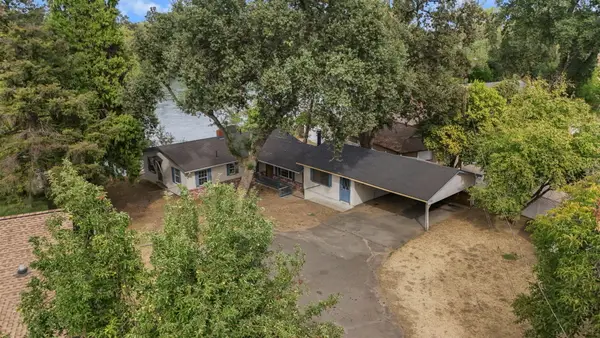 3261 Riverside Drive, Anderson, CA 96007