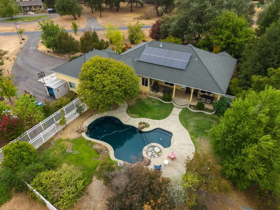 19355 Jacqueline Street, Anderson, CA 96007 - #3