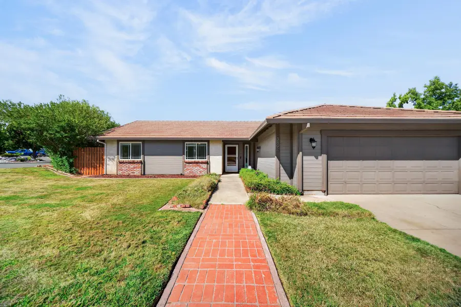 3894 Appalachian Way, Redding, CA 96001 - #2