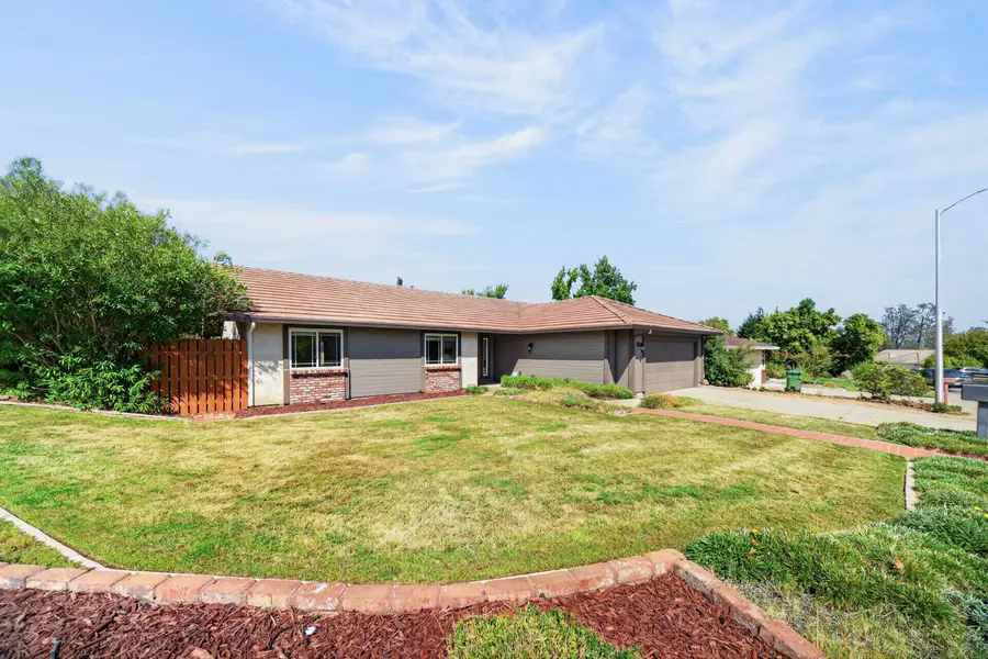 3894 Appalachian Way, Redding, CA 96001 - #3