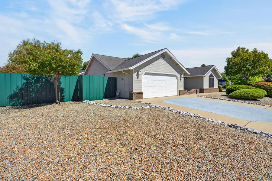 3334 Sunglow Drive, Redding, CA 96001 - #2