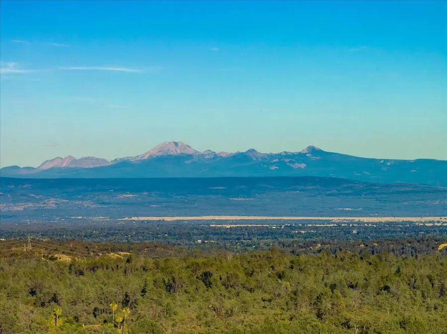 8707 Knobhill Circle, Redding, CA 96001 - #3