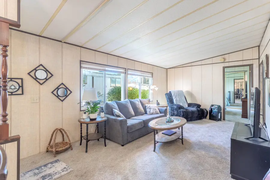 420 Silkwood Drive, Redding, CA 96003 - #2
