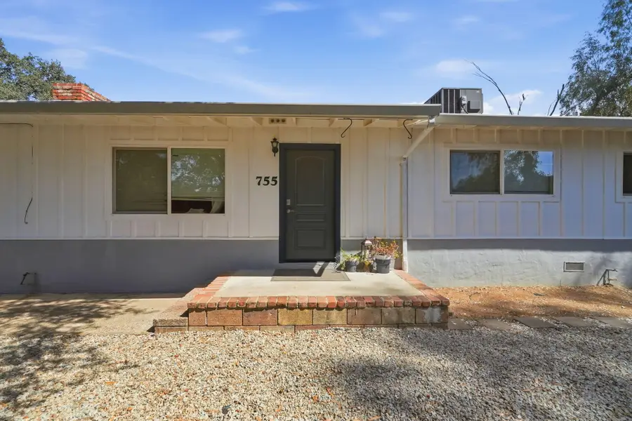 755 Lake Boulevard, Redding, CA 96003 - #2