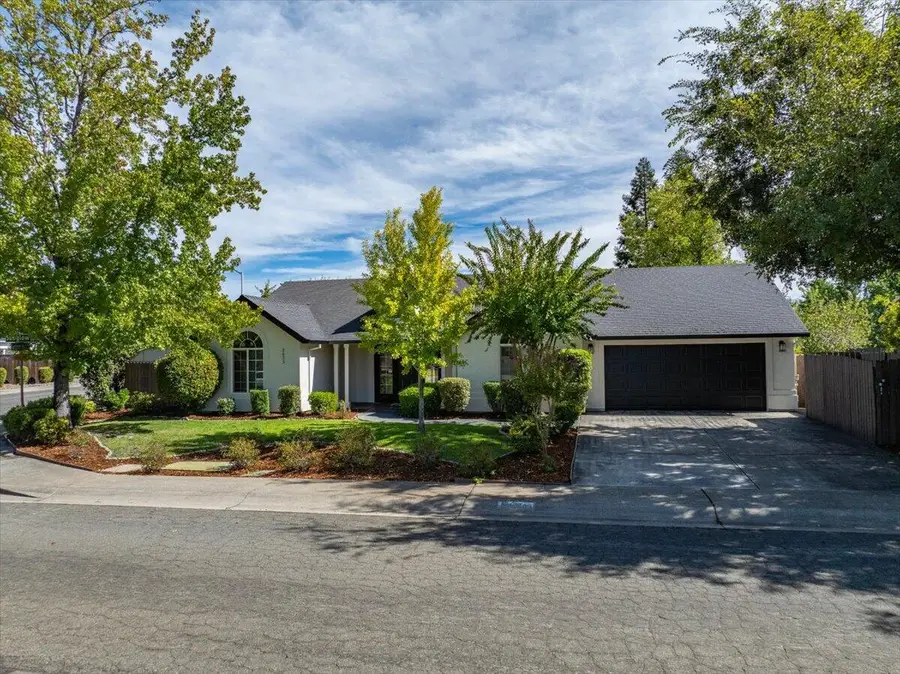3635 Sunglow Drive, Redding, CA 96001 - #3