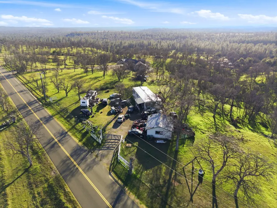 13957 Gas Point Road, Igo, CA 96047 - #2