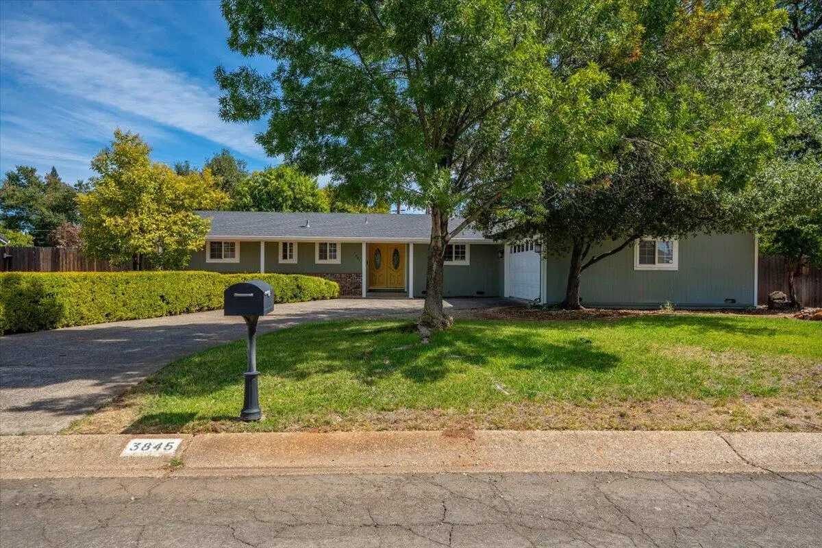 3845 Loustalot Way, Redding, CA 96002 - #1