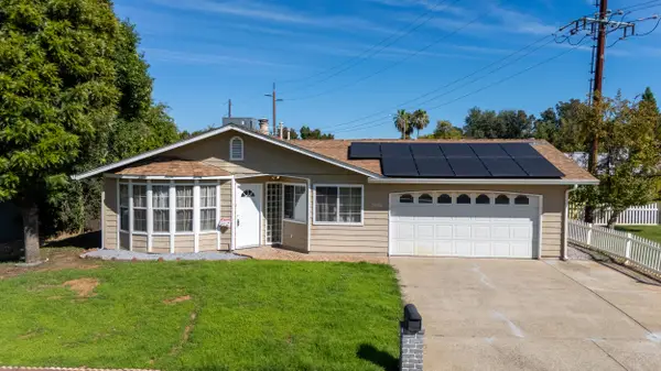 2001 Spruce Circle, Anderson, CA 96007