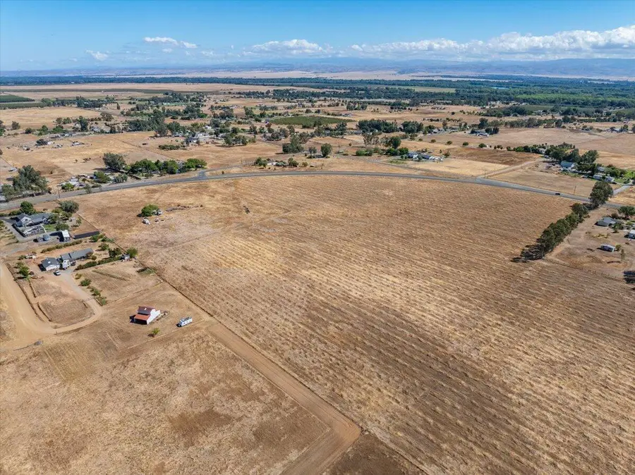 000 Hoag Road, Corning, CA 96021 - #2
