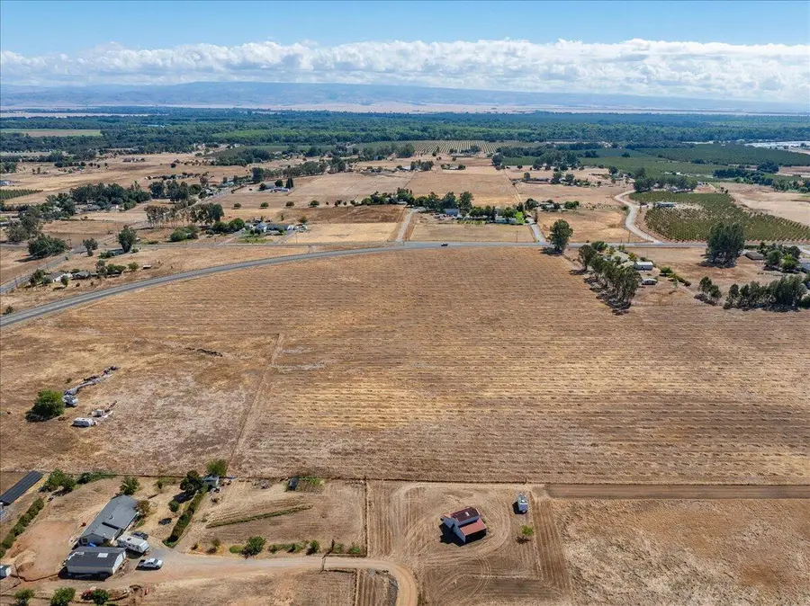 000 Hoag Road, Corning, CA 96021 - #3