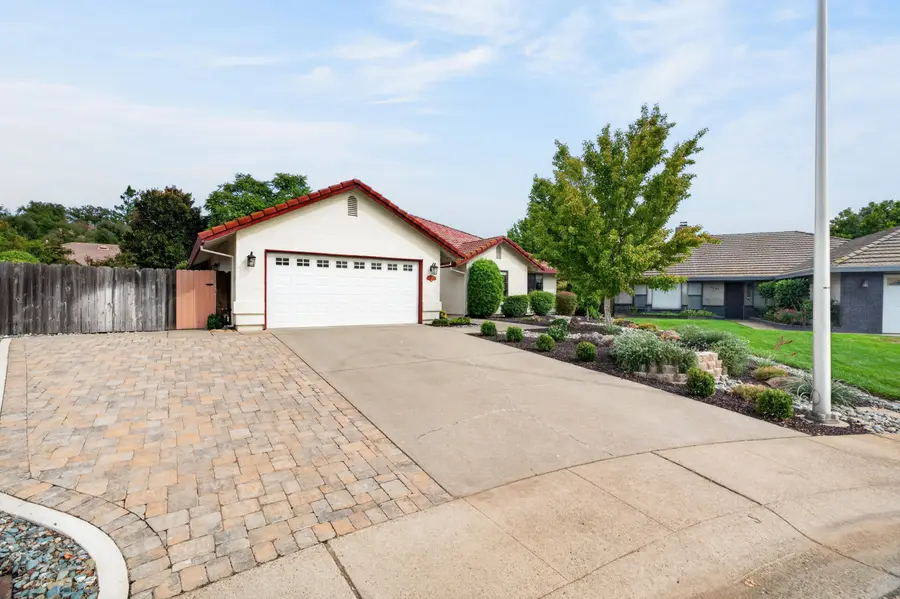 3683 Cherrywood Drive, Redding, CA 96002 - #3