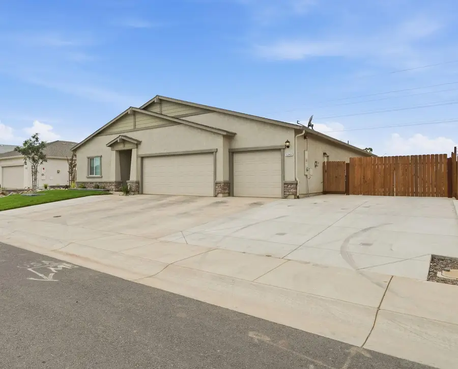 5346 Feathers Avenue, Redding, CA 96002 - #2