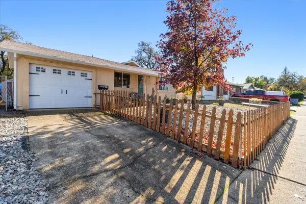 1381 Jeffries Avenue, Anderson, CA 96007
