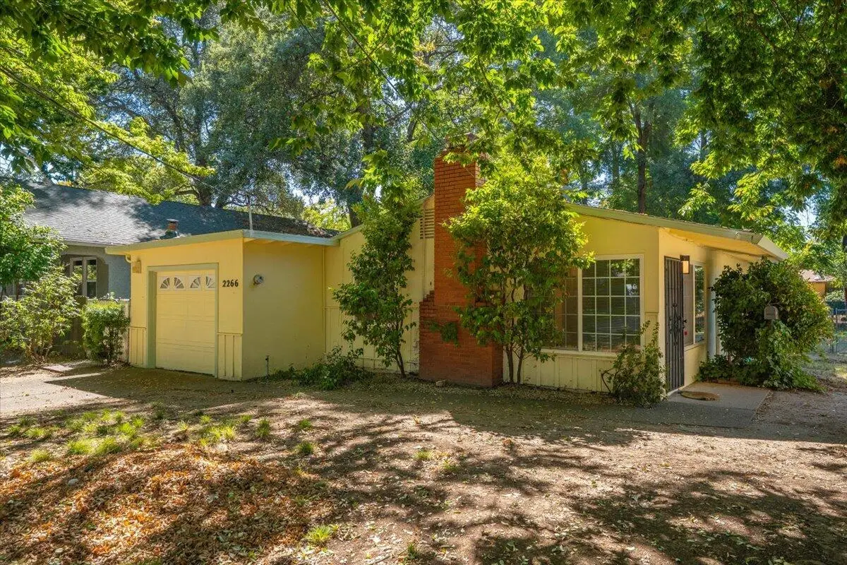 2266 Washington Avenue, Redding, CA 96001 - #1