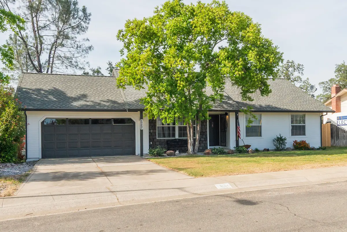 2624 Howard Drive, Redding, CA 96001 - #1