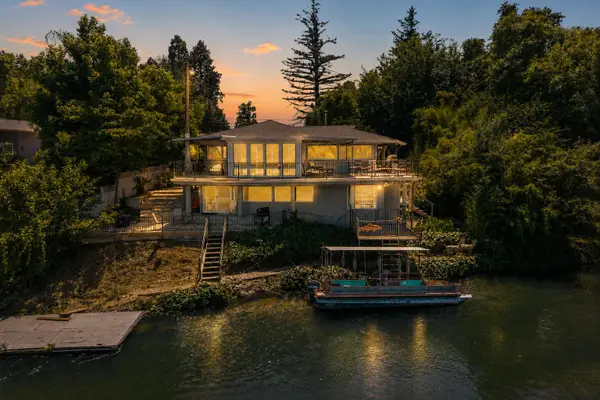 3317 Riverside Drive, Anderson, CA 96007