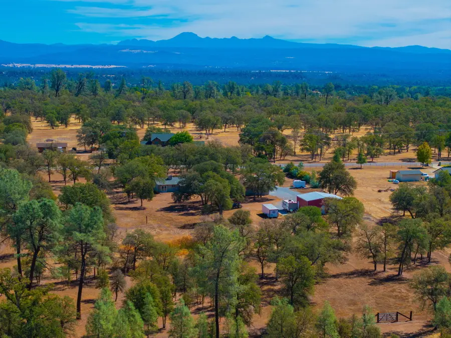 10142 Rocking Horse Lane, Redding, CA 96003 - #2