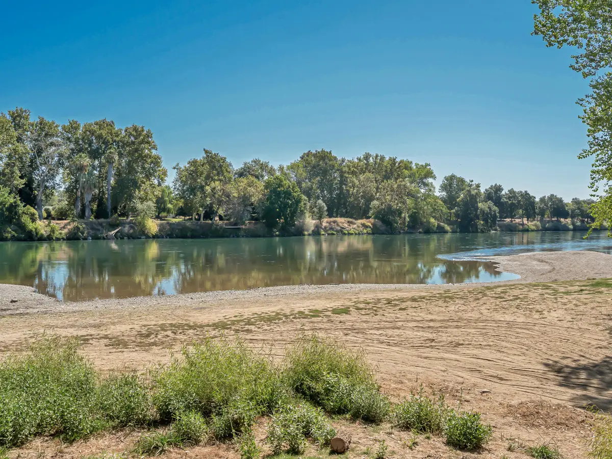 180 S Main Street, Red Bluff, CA 96080 - #1