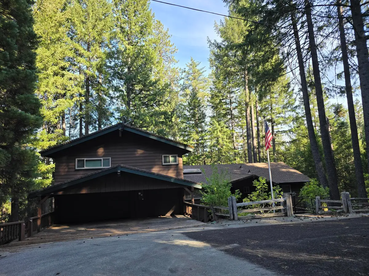 380 N Lakeview Drive, Trinity Center, CA 96091 - #1