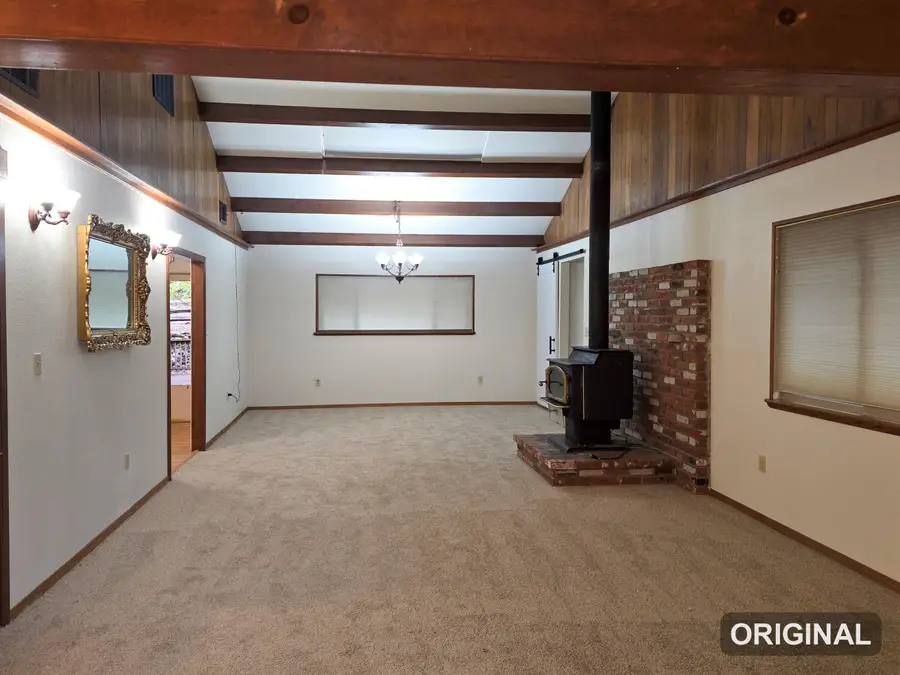 380 N Lakeview Drive, Trinity Center, CA 96091 - #3