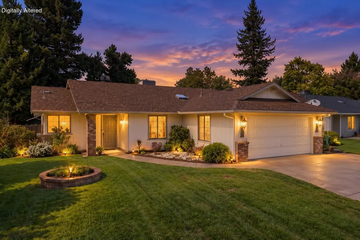1834 Winterwood Court, Redding, CA 96002 - #1