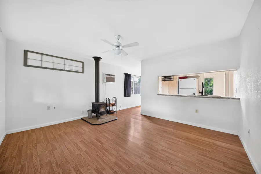 1625 Oak Street, Redding, CA 96001 - #2