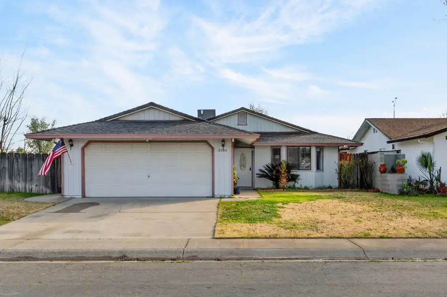 3733 Capricorn Way, Redding, CA 96002 - #2