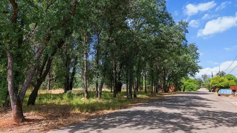 2375 Marilyn Avenue, Redding, CA 96002 - #3