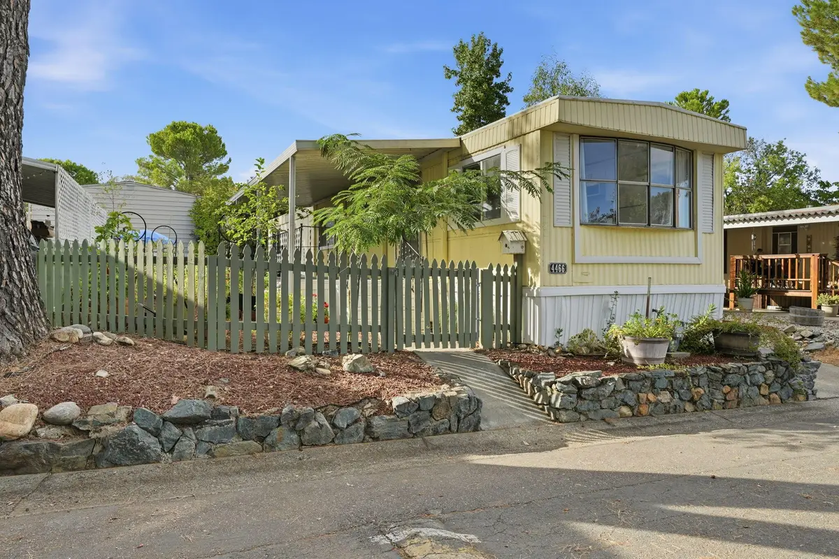 4466 Neenah Trail, Redding, CA 96003 - #1