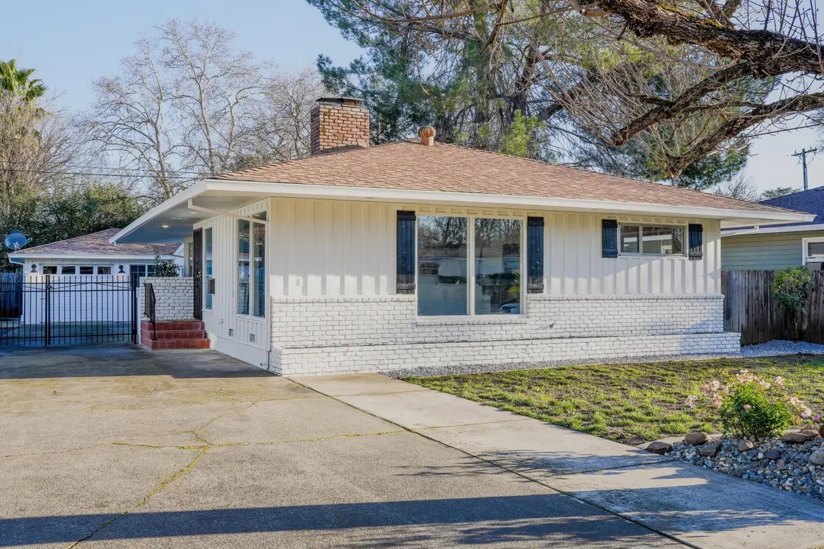 837 Coronado Street, Redding, CA 96003 - #1