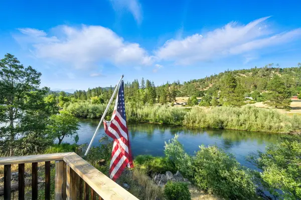 61 Chief George, Lewiston, CA 96052