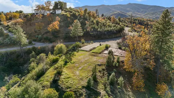 15778 Highland Circle, Redding, CA 96001