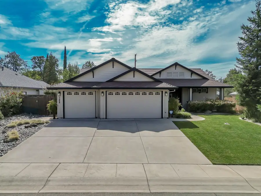 1466 Jen Way, Redding, CA 96001 - #3
