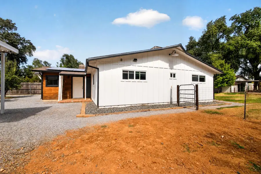 8219 Green Acres Lane, Redding, CA 96002 - #2