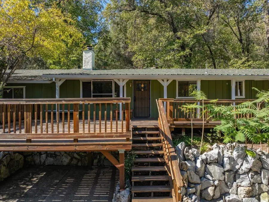 14948 Wonderland Boulevard, Redding, CA 96003 - #3
